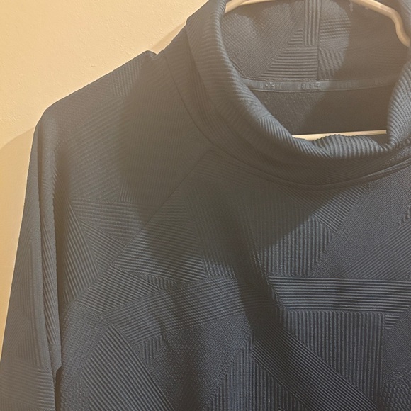 Reebok pullover - Picture 1 of 4